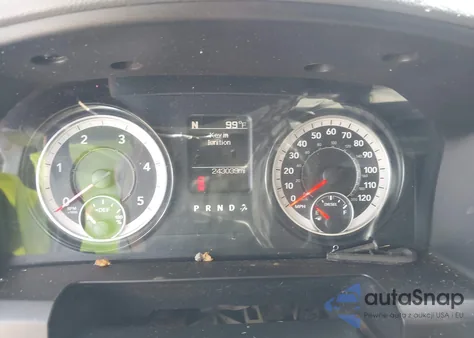 2018 Ram 2500 Tradesman 4X4 6'4 Box from USA, damaged, VIN 3C6UR5CL5JG184625